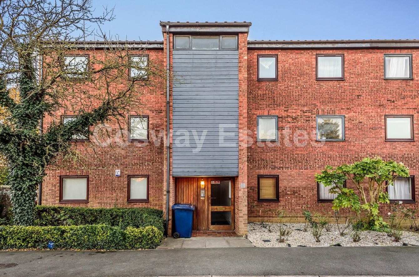 Rowlands Close, Mill Hill